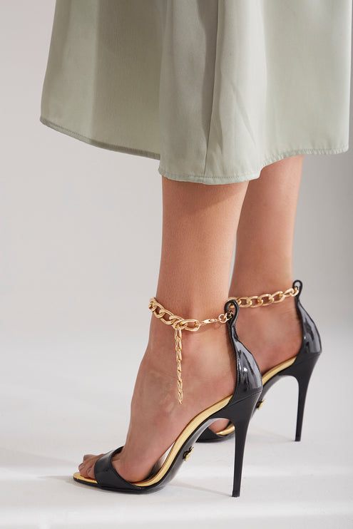 Lozen Chain Detailed Black Gold Heeled Shoes 554║