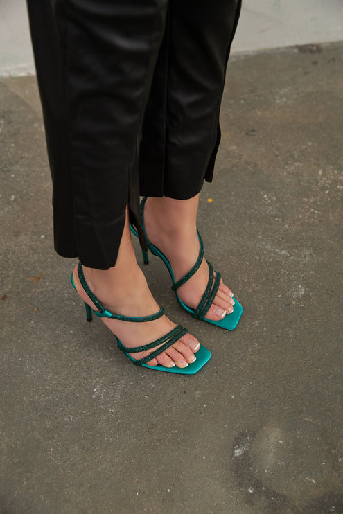 Nani Stone Detailed Emerald Satin Heeled Shoes 469║