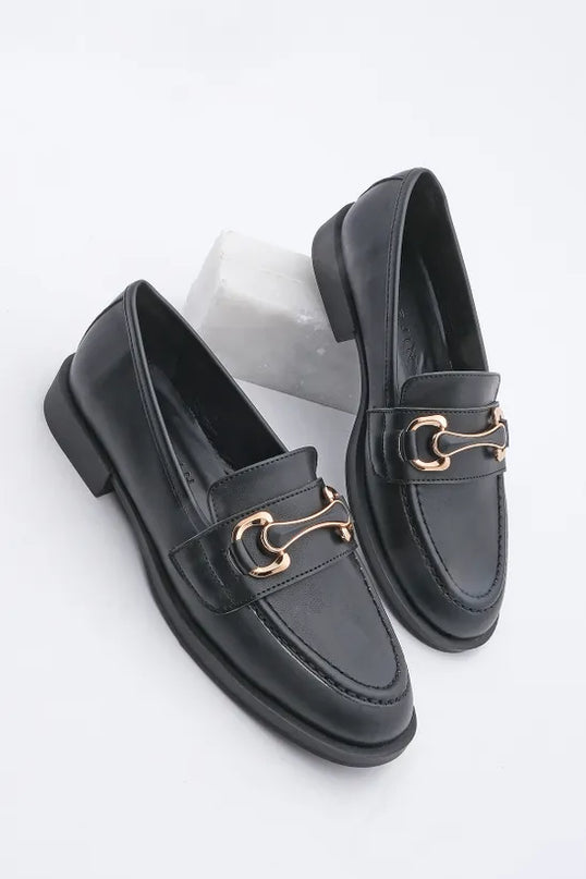 Yevsa Buckle Casual Shoes Black Patent Leather -338