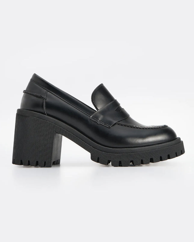 Zumes Thick Heeled Black Loafer -379