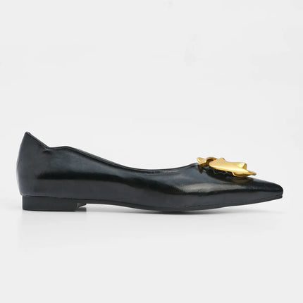 حذاء باليرينا بمقدمة مدببة بإبزيم من Zenta أسود F52 للنساء
