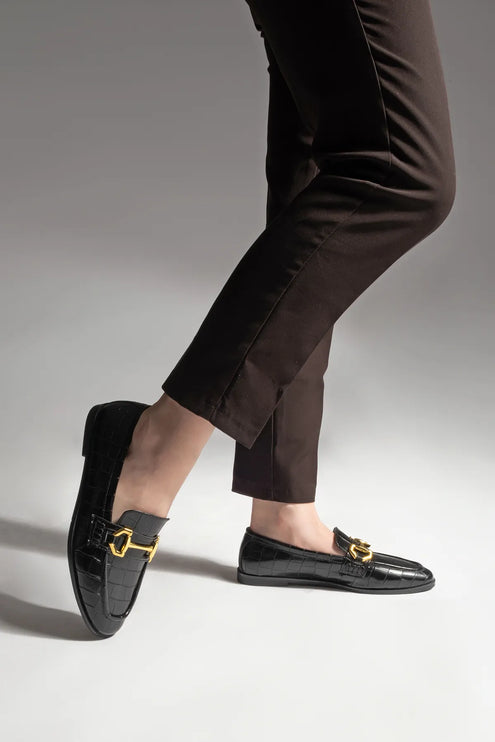 حذاء كاجوال نسائي لوفر بإبزيم أسود كروكو -430
