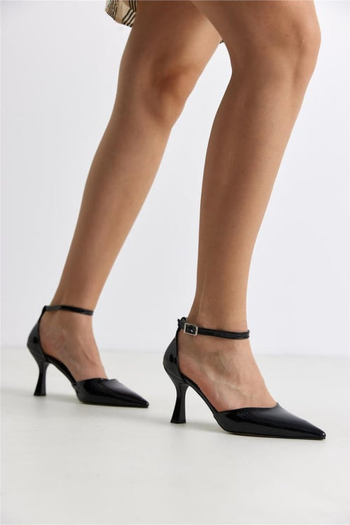 Alara Women's Heeled Shoes Black Patent Leather 458║