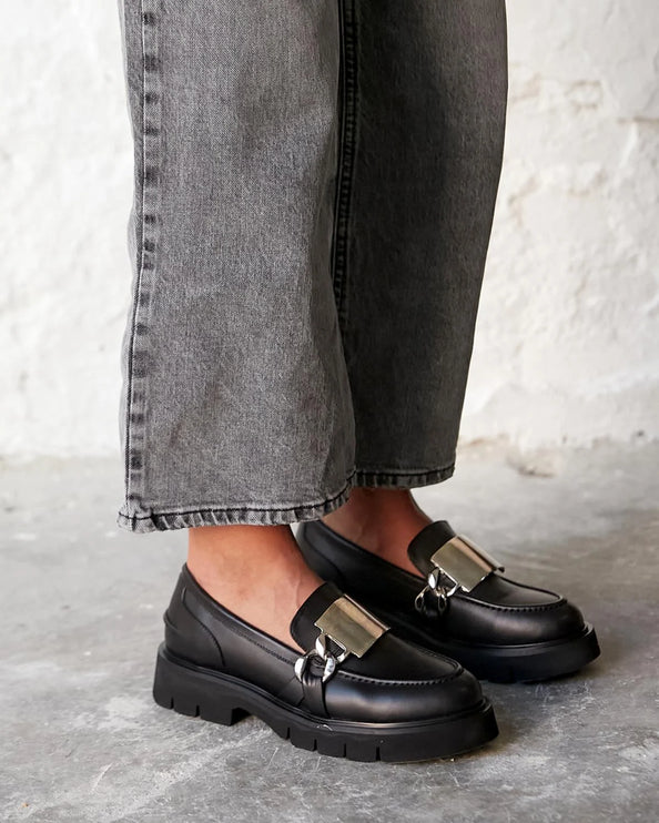 حذاء أوكسفورد ثنائي جلد أسود نسائي -325