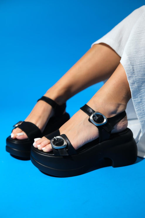 LAUS Dark Beige Women's Wedge Sandals 0024