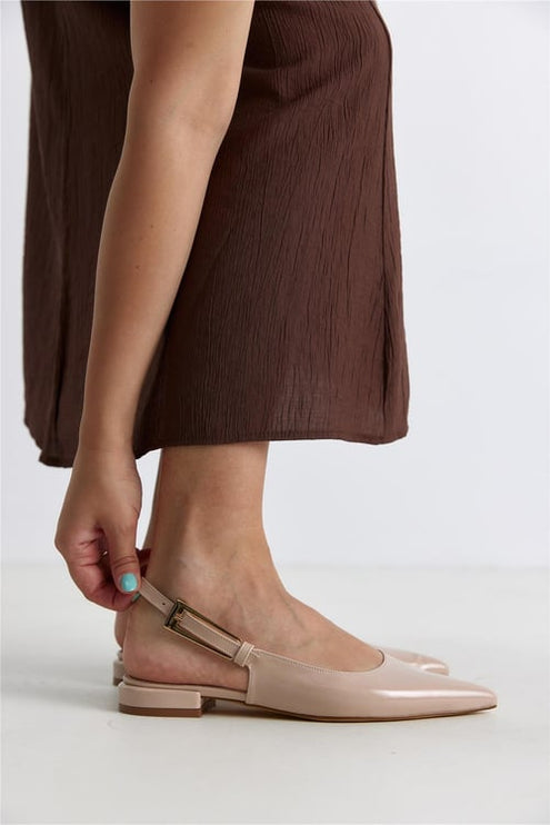 حذاء دونالد باليرينا أسود للنساء من الجلد اللامع F78