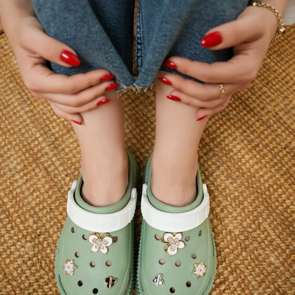 flow Accessory Detailed Slippers -