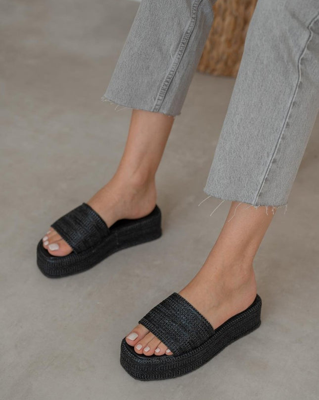 Harper Black Straw Slippers -972