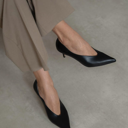 Hilton Black Genuine Leather High Heels 519║