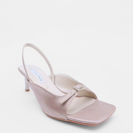 BUT TOE STONE BUCKLE DETAILED NUDE SATIN HEELS 577║