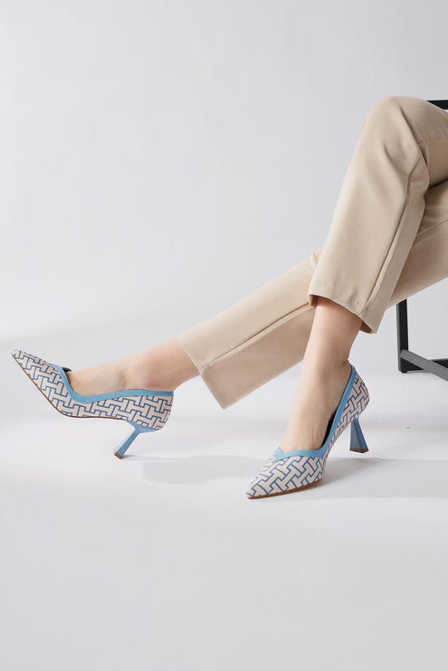 حذاء لوتيس بكعب ومقدمة مدببة هندسية باللون الأزرق ║1030
