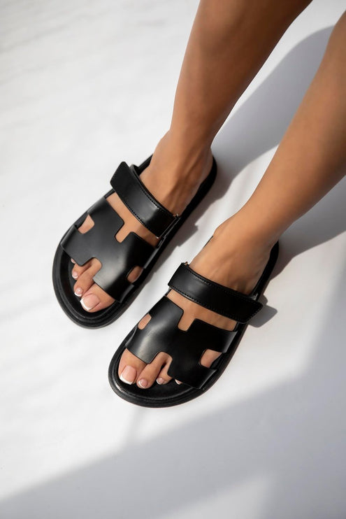 Palmeira Women's Velcro Leather Slippers Beige - Black