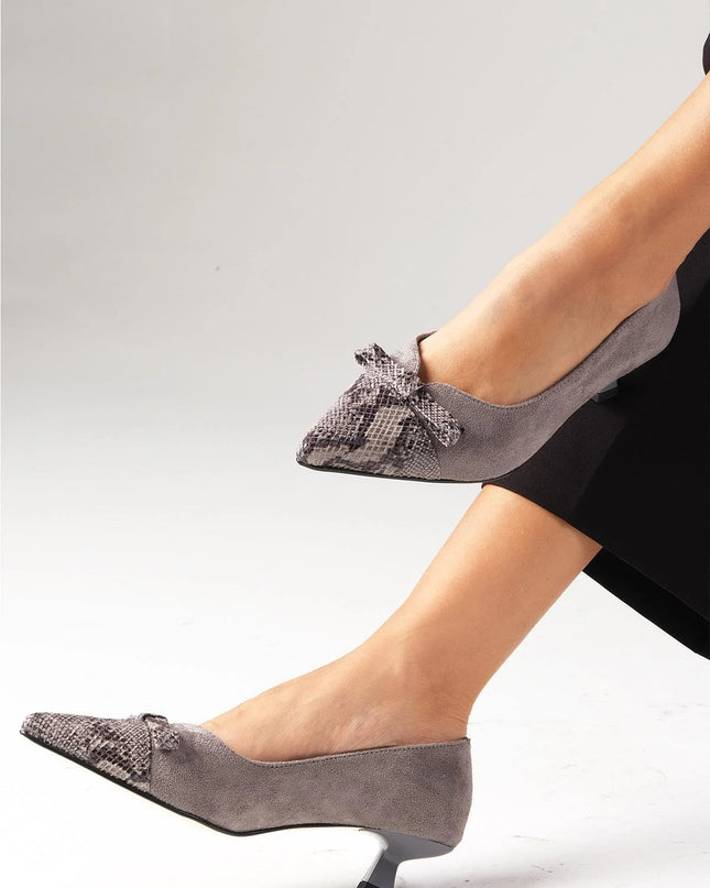 Gray Color Low Heeled Shoes 123║