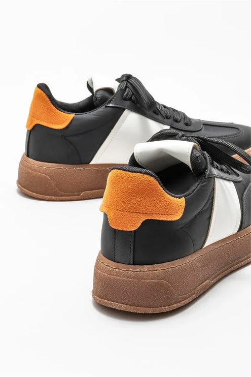 حذاء رياضي نسائي أسود -203